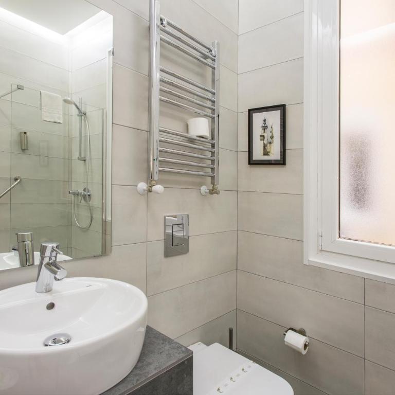 Hostal Manuela by gaiarooms - Standard Double Room - 6