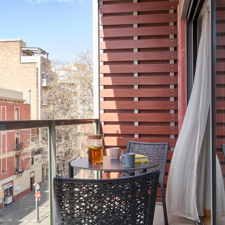 Lugaris Rambla Apartments - Apartamento Premium - 9