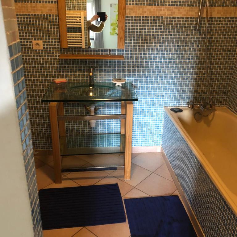 le verso - Three-Bedroom Apartment - 5