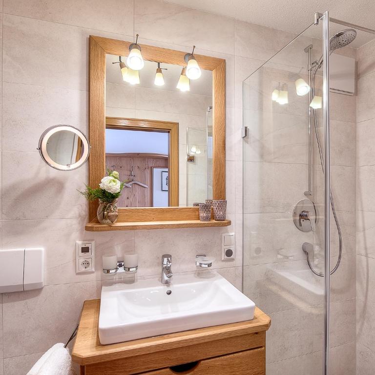 Ferienwohnungen Mayer inkl. Chiemgaukarte - Deluxe Apartment - 6
