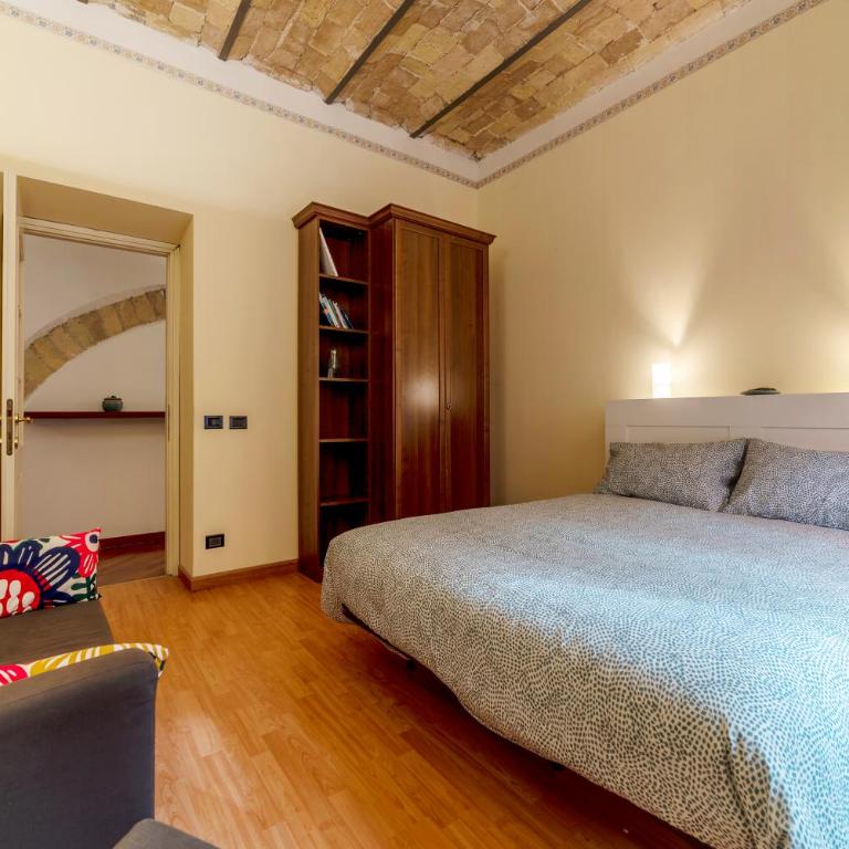 GuestHost - San Lorenzo Cozy and Comfortable Flat - Two-Bedroom Apartment - 8
