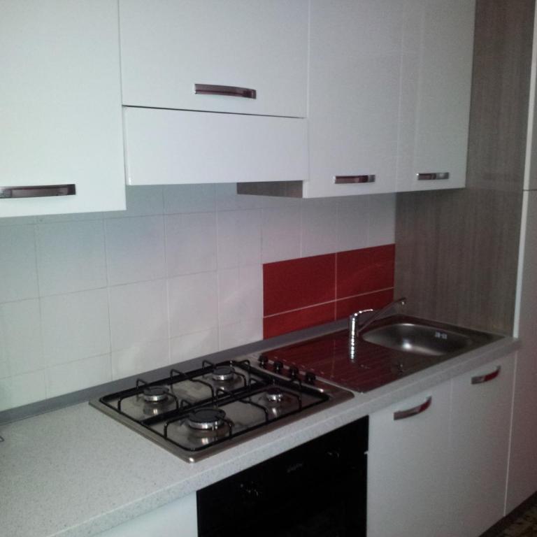 Centrale - Appartamento con 2 Camere da Letto - 6