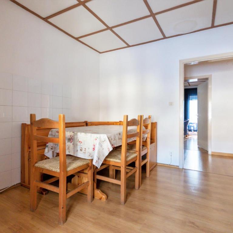 Casa Iris - Appartamento Attico con 3 Camere da Letto - 9