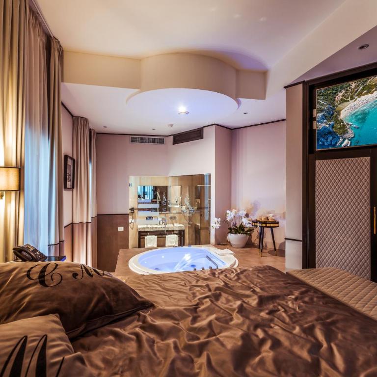 La Locanda Del Conte Mameli - Boutique Hotel & Suite SPA - Suite Queen con Vasca Idromassaggio - 2