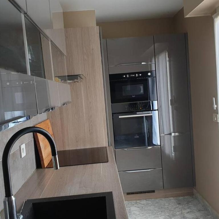 Penthouses+Terrasse 60 m2+Box 2 Vehicules - Appartement 2 Chambres - 13