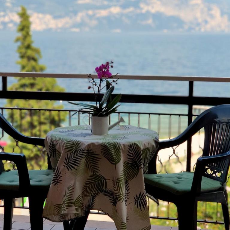 Hotel Merano - Camera Matrimoniale con Vista Lago e Balcone - 10
