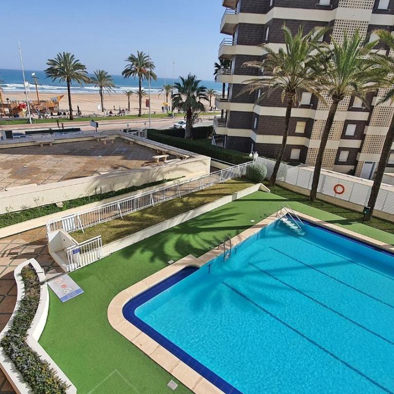 AGUAMARINA GANDIA - Primera línea de Playa - Apartamento de 3 dormitorios - 2