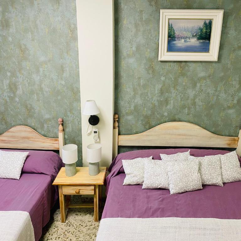 Hostal Azahara - Habitación Familiar - 12