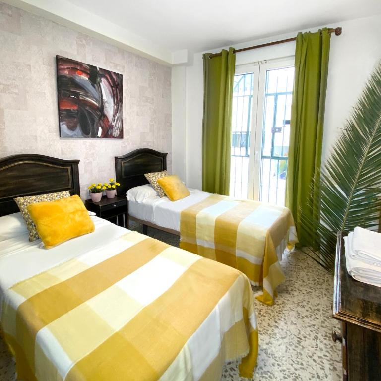 Hostal Azahara - Habitación Doble - 2 camas - 6