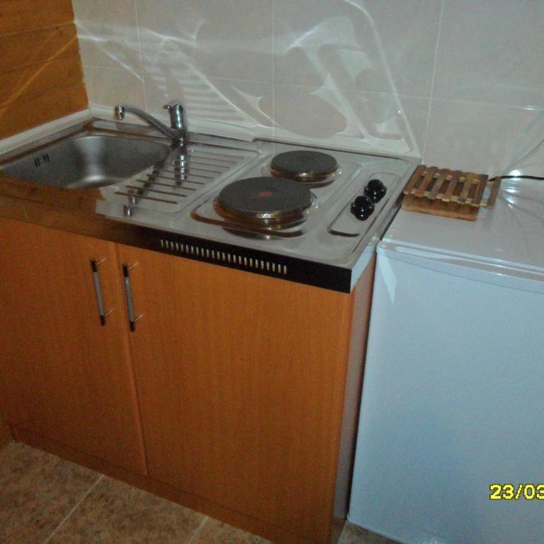 Apartments Sara - Two-Bedroom Apartment with Balcony - 8