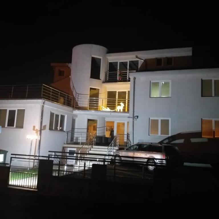 Lux Apartmani Nikola - Apartman sa 1 Spavaćom Sobom - 1
