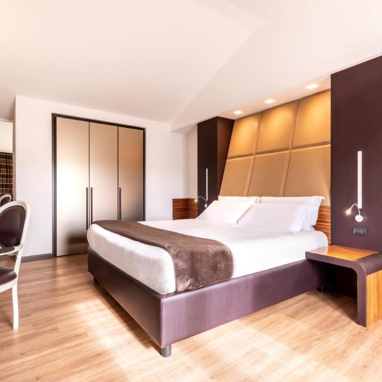 San Giorgio Palace Hotel Ragusa Ibla - Junior Suite - 4