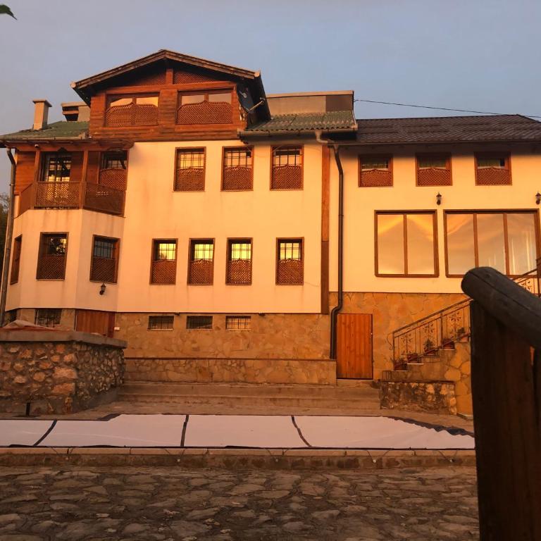 Villa White Dove Sarajevo - Vila sa Sopstvenim Bazenom - 2
