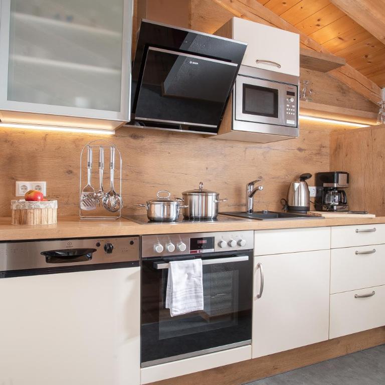 Appartement Frühstückspension Landhaus Karwendel - Apartment mit Blick auf die Berge - 12