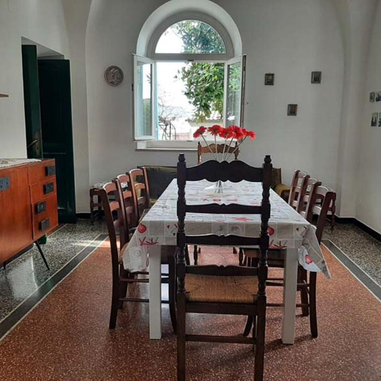 Casa Gazzano - Four-Bedroom House - 12