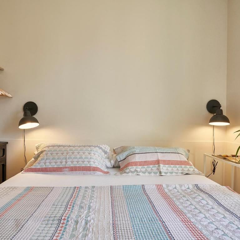 Barcelona Sants Station Apartments - Three-Bedroom Apartment - 11