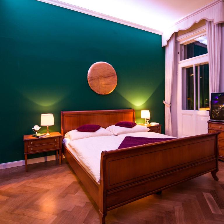 Europe-Gastein - Doppelzimmer mit Balkon - 2