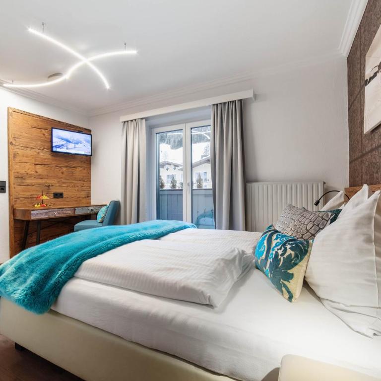 Boutique Hotel ANYBODY - Suite mit 2 Schlafzimmern - 6