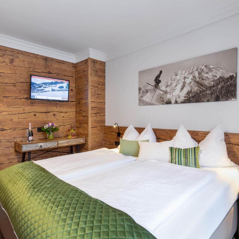 Boutique Hotel ANYBODY - Suite mit 2 Schlafzimmern - 4