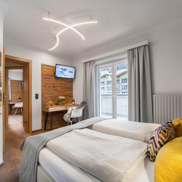 Boutique Hotel ANYBODY - Suite mit 2 Schlafzimmern - 13