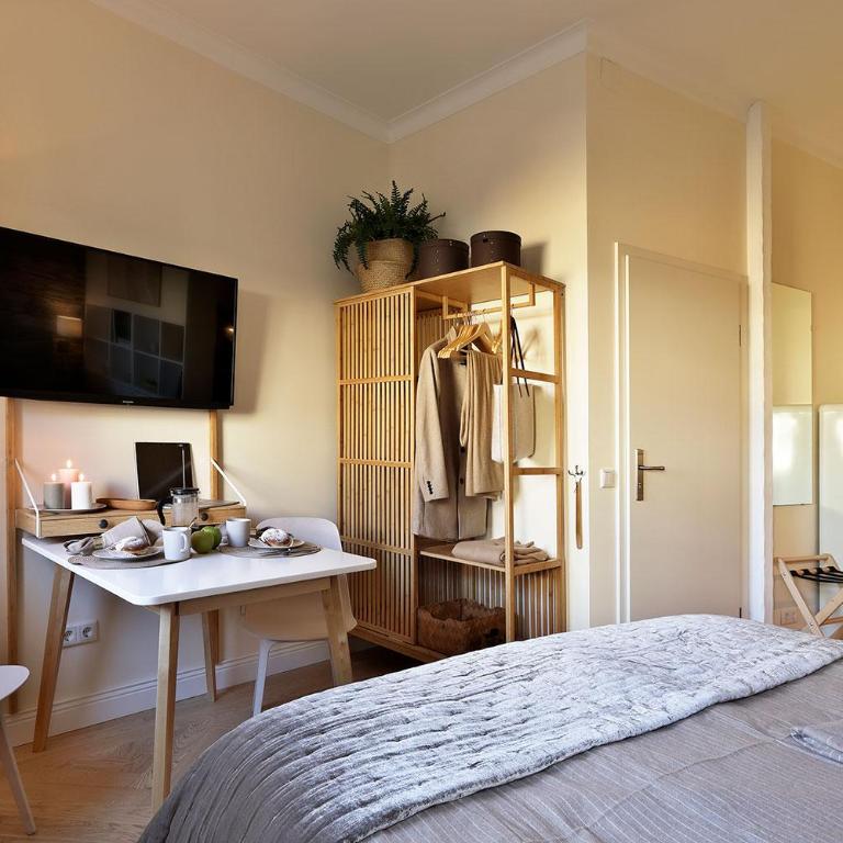 Chase Apartments-Boutiquehotel Style I - Deluxe Studio mit Doppelbett - 3