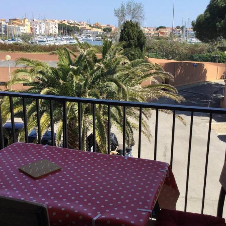 studio avec climatisation WIFI parking piscine - Appartement 2 Chambres - 2