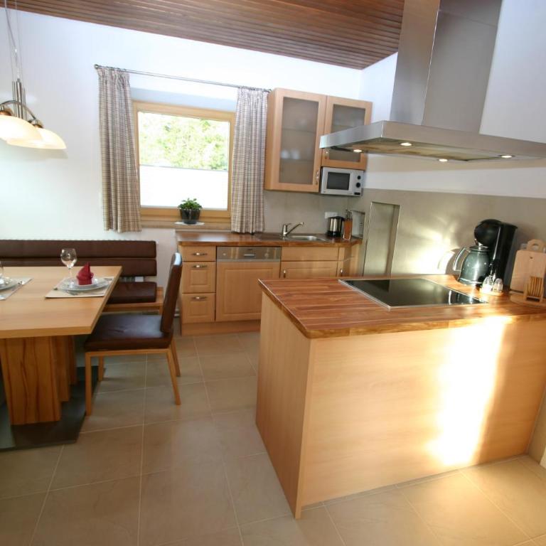 Haus Scheglmann inkl. Chiemgaukarte - Apartment mit Terrasse - 3