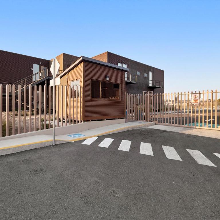 +MS +Suite Loft Accesible +Ubicadísimo +Carretera 57 105A - One-Bedroom Apartment - 12
