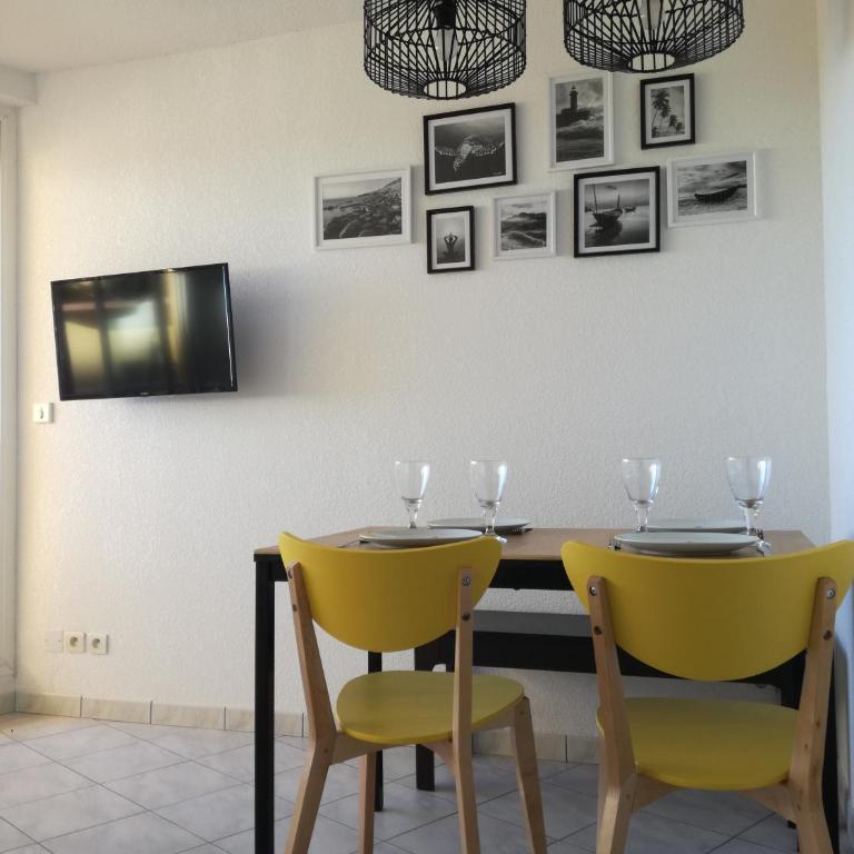 Bel appt T2 4p confortable avec vue mer imprenable - Appartement - Vue sur Mer - 2