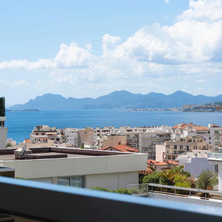 Coup de coeur! Vue mer! Terrasse dangle! - Appartement 1 Chambre - 11