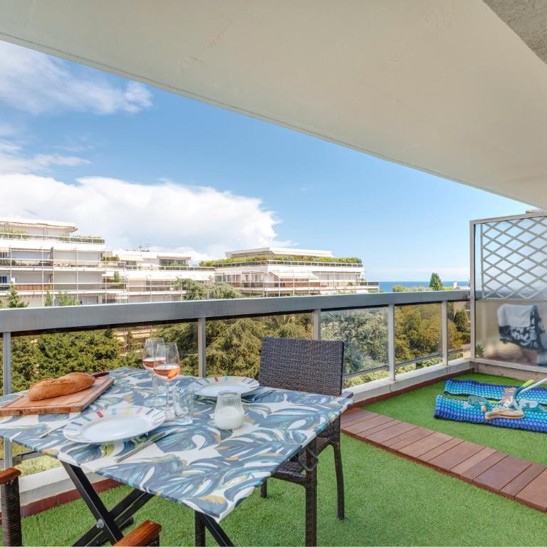 Coup de coeur! Vue mer! Terrasse dangle! - Appartement 1 Chambre - 8