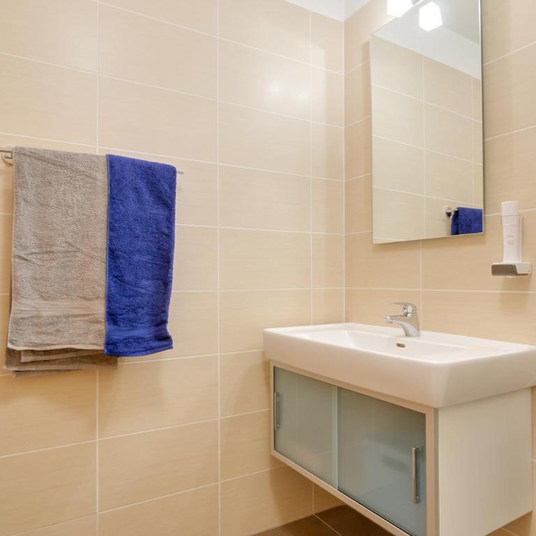 Peters Guest House - Familienstudio - 5