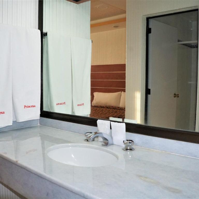 Hotel Princesa - Habitación Doble - 2 camas - 1
