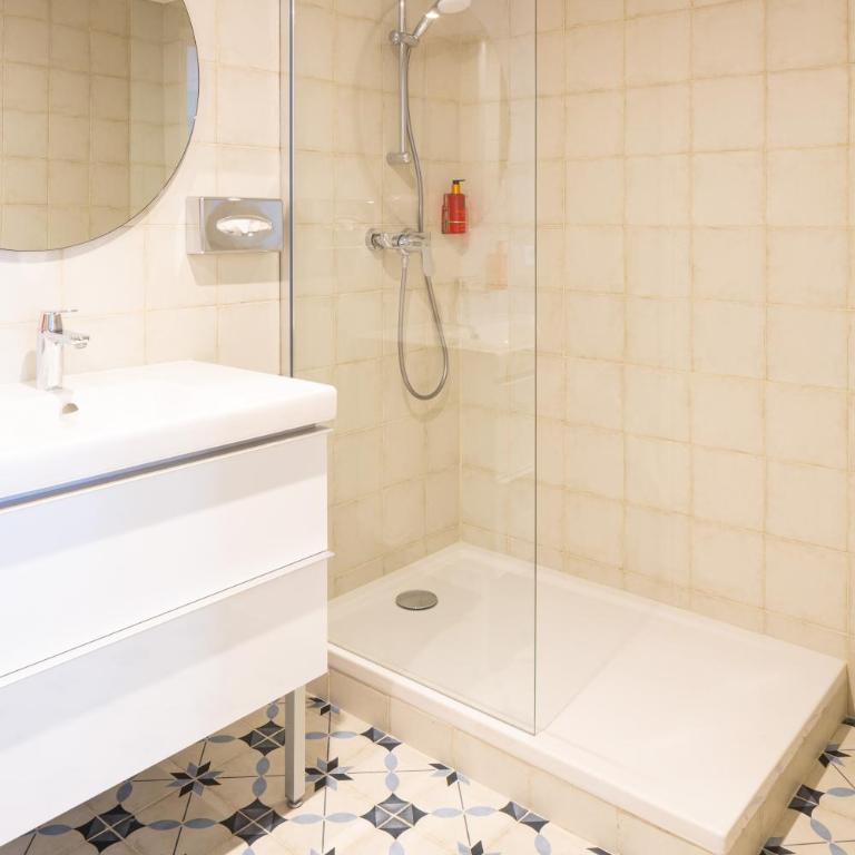 Appart hôtel Maison Montgrand-Vieux Port - Appartement Confort avec Terrasse (2-4 Adultes) - 2