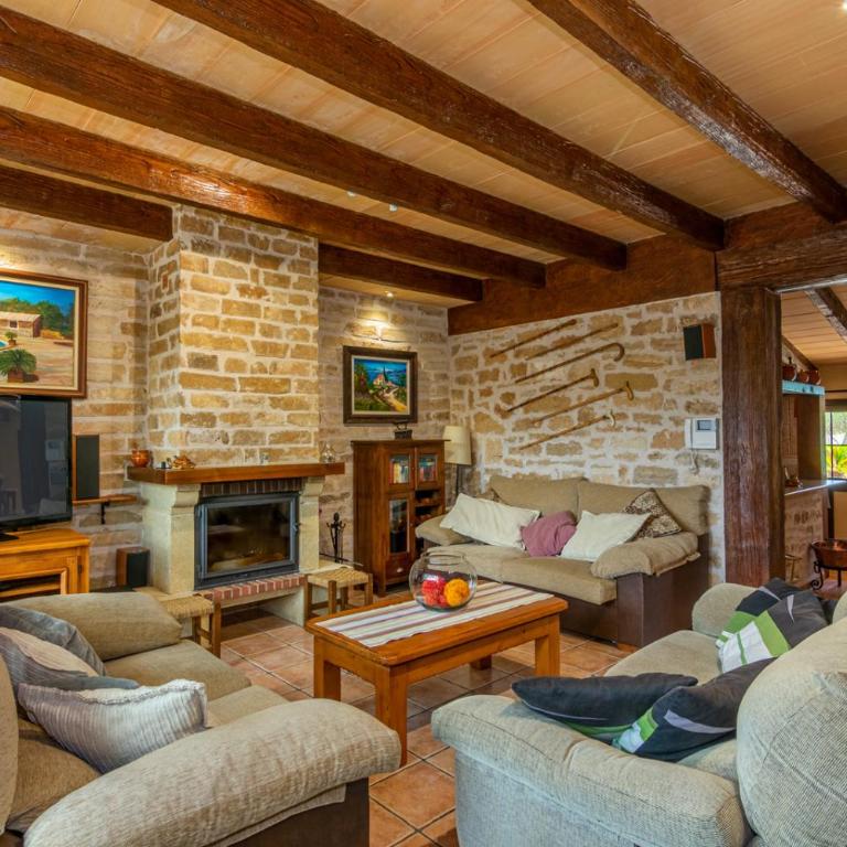 Casa con piscina a 1 km del mar y del pueblo - Villa de 3 dormitorios - 8