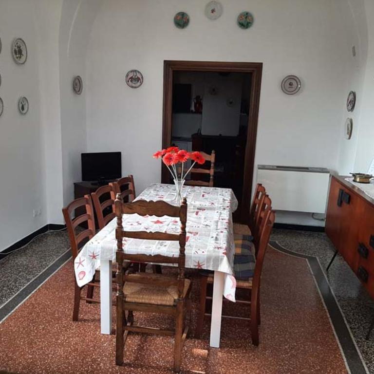 Casa Gazzano - Four-Bedroom House - 15