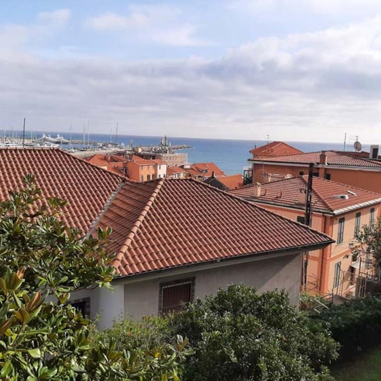Casa Gazzano - Four-Bedroom House - 32