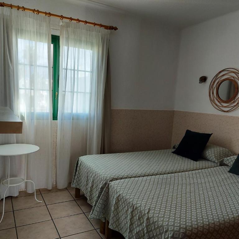 Apartamentos Acuario Sol - Standard One-Bedroom Apartment - 2