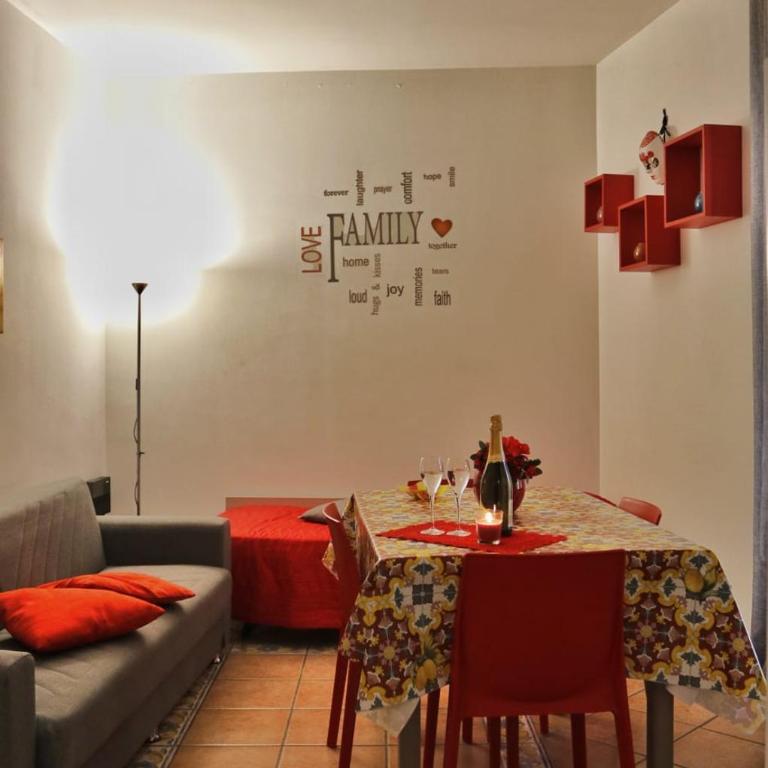 Casa Palazzo Reale - Casa Vacanze - 13