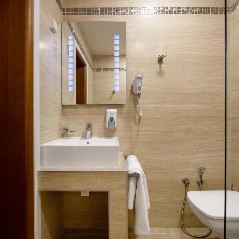 Santorini Apart - Quadruple Room - 3