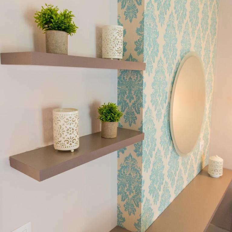 Apartments Eneida - Apartman s 1 Spavaćom Sobom i Balkonom - 9