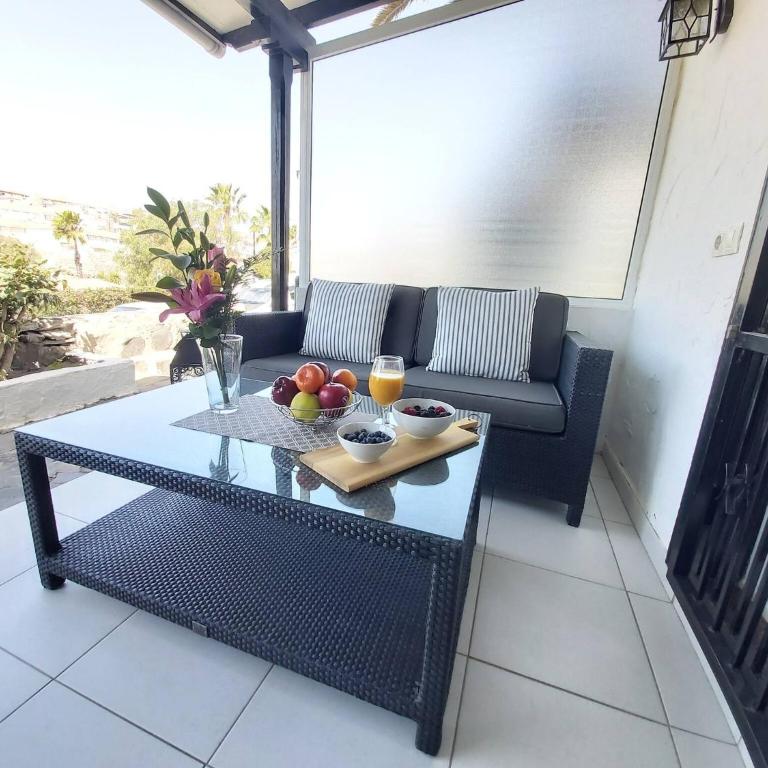 Central Apartment With Sea Views - Casa - 27