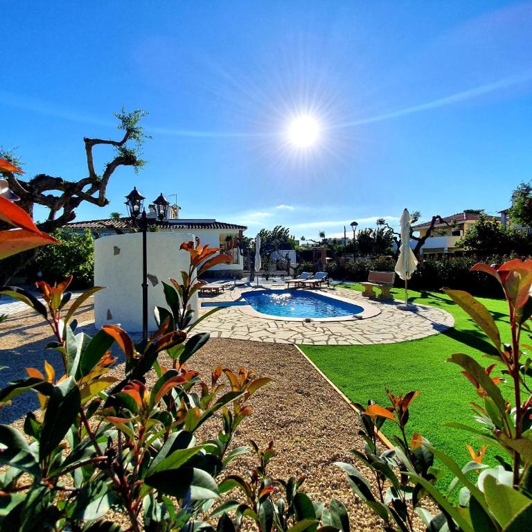 New holiday house "Casa miAlina" with private pool, 300m to beach - Casa de 3 dormitorios - 1