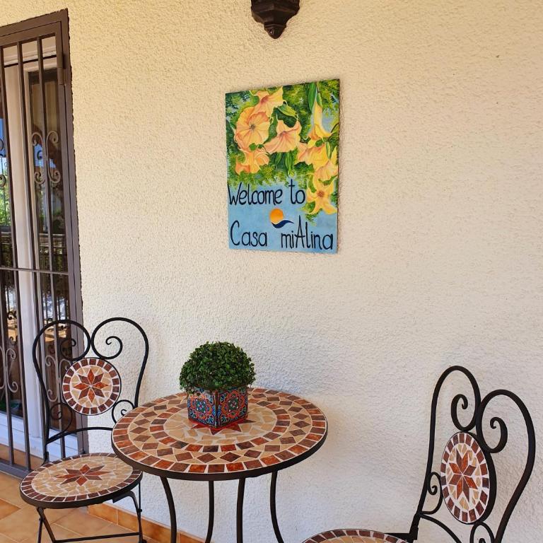 New holiday house "Casa miAlina" with private pool, 300m to beach - Casa de 3 dormitorios - 55