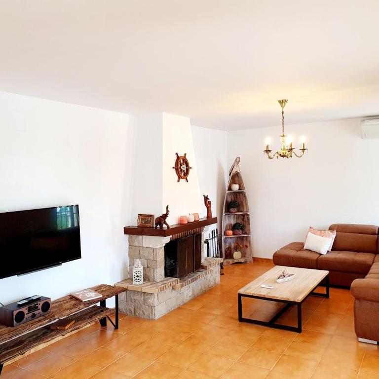 New holiday house "Casa miAlina" with private pool, 300m to beach - Casa de 3 dormitorios - 21