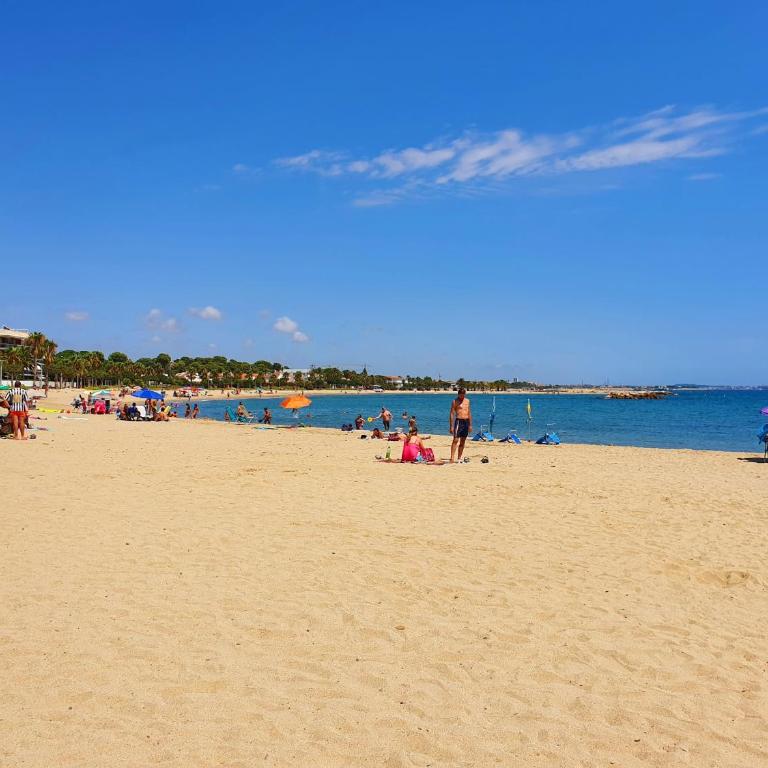 New holiday house "Casa miAlina" with private pool, 300m to beach - Casa de 3 dormitorios - 70