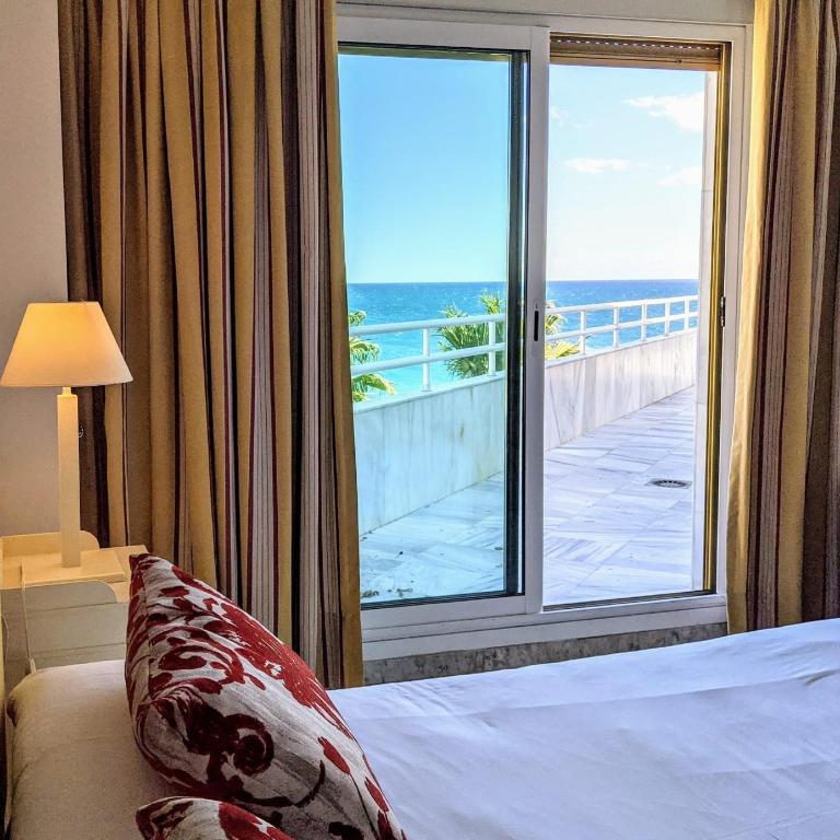 Coral Beach Aparthotel - Apartamento Ático Superior de 3 dormitorios con bañera de hidromasaje - 3