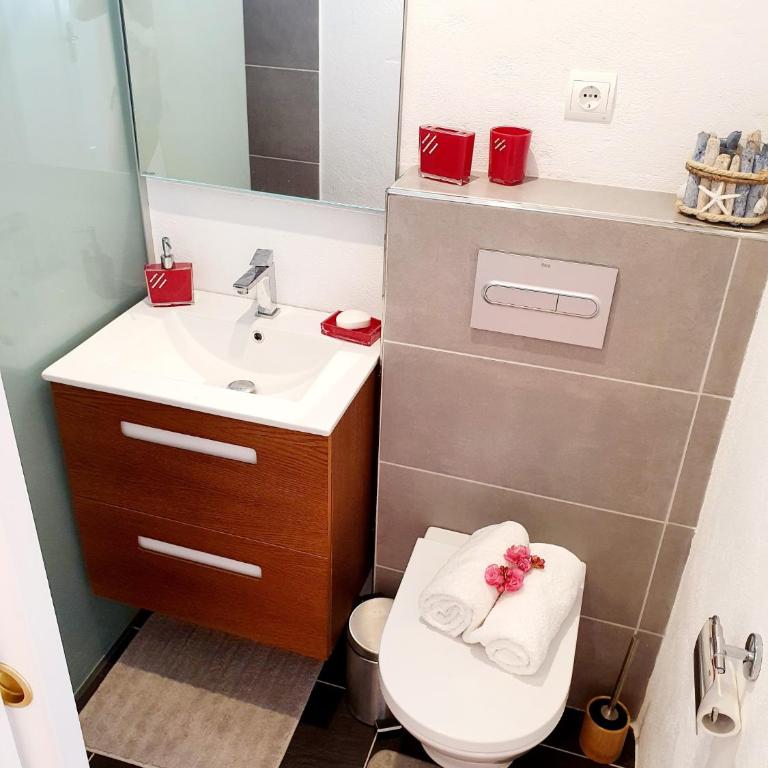 New holiday house "Casa miAlina" with private pool, 300m to beach - Casa de 3 dormitorios - 30