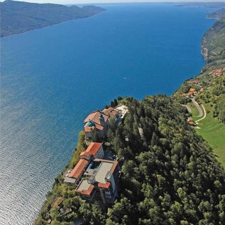 VillaTullia Ferienhaus mit Seesicht Gardasee - Casa con 2 Camere da Letto - 44