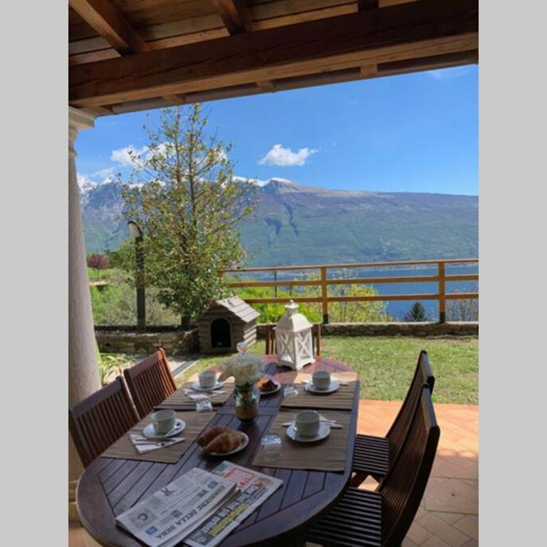 VillaTullia Ferienhaus mit Seesicht Gardasee - Casa con 2 Camere da Letto - 2